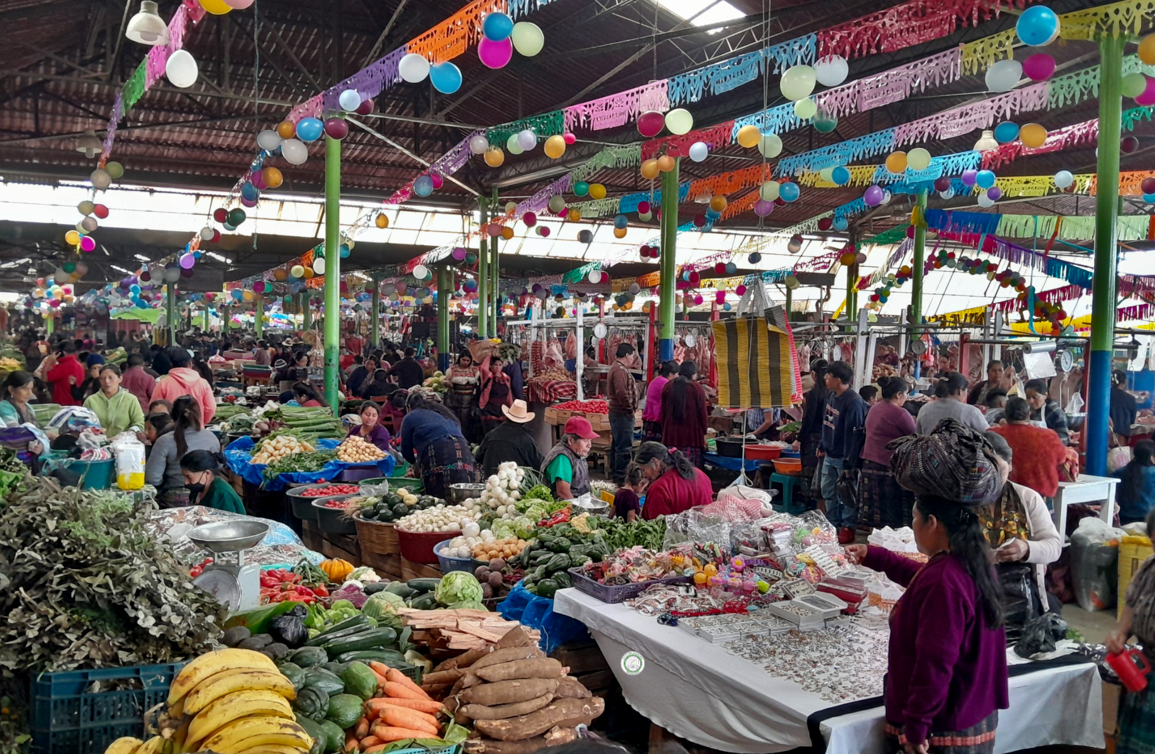 Solola Market Tour & Cooking Workshops